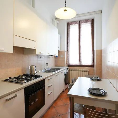 Rho Apartment * Ро
